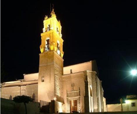 Hostal Los Claveles Baena Exterior foto