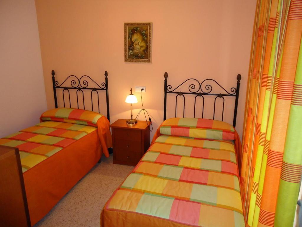 Hostal Los Claveles Baena Quarto foto